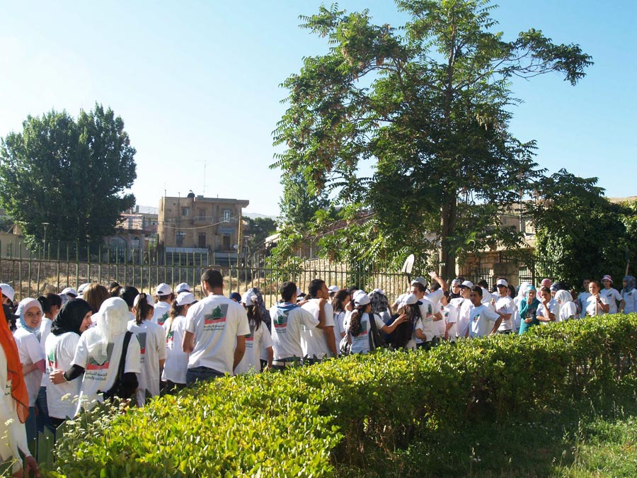 A Cleaning campaign in the ruins of Baalbeck